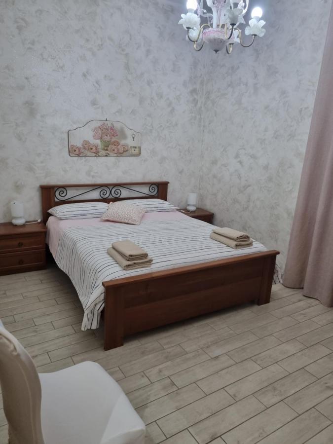 Casa Vacanza Sweet Home Giardini Naxos Ngoại thất bức ảnh
