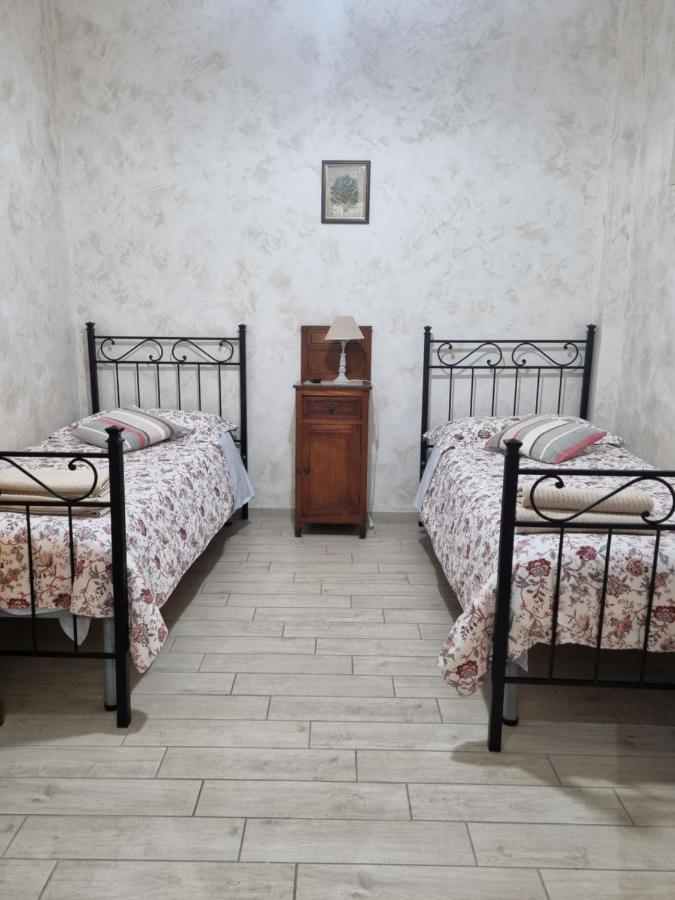 Casa Vacanza Sweet Home Giardini Naxos Ngoại thất bức ảnh